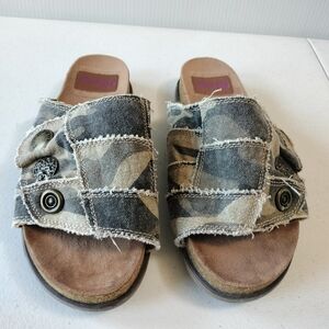 Blowfish Malibu Womens Camo Canvas Slides Sandals Slip-on 8 Vacation  Comfort
